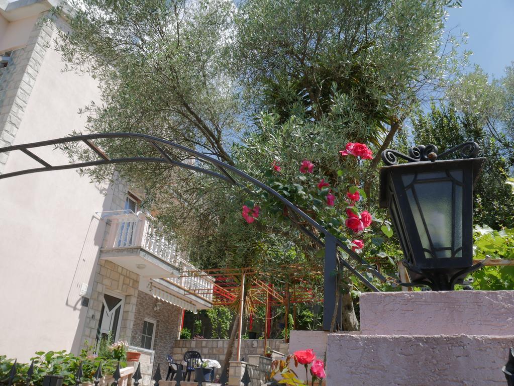 Guest House Almond Bečići Exterior foto